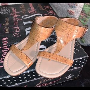 Donald Pliner Thong Sandals with Heel